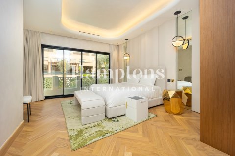 Снять в аренду виллу в Meadows 1, Meadows, Дубай: 4 спальни, 540.04513900м², № 63201 - фото 25