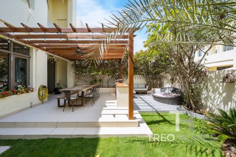 Adosado en Reem, Dubai, 4 dormitorios, 294 m², № 14088 - foto 17