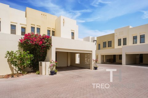 Adosado en Reem, Dubai, 4 dormitorios, 294 m², № 14088 - foto 21