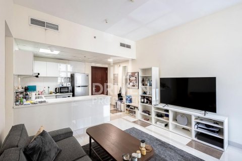 Apartment in Dubai Marina, Dubai 2 bedrooms, 71 sq.m. № 20110 - photo 2