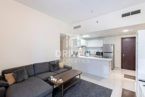 Apartment in Dubai Marina, Dubai 2 bedrooms, 71 sq.m. № 20110 - photo 1