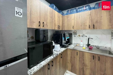Office in Business Bay, Dubai 168 sq.m. № 40903 - photo 9