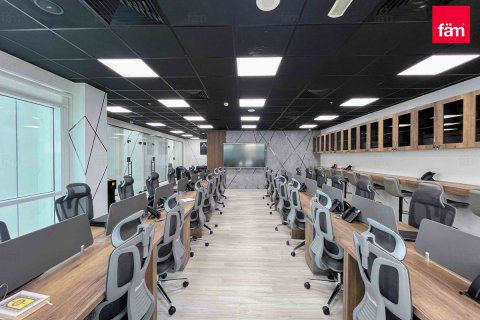 Office in Business Bay, Dubai 168 sq.m. № 40903 - photo 7