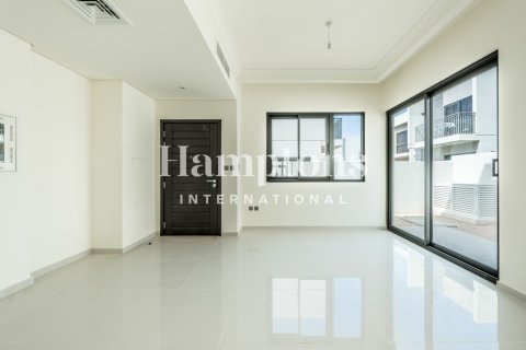 Villa en Dubai, 3 dormitorios, 174.84344600 m², № 89714 - foto 9
