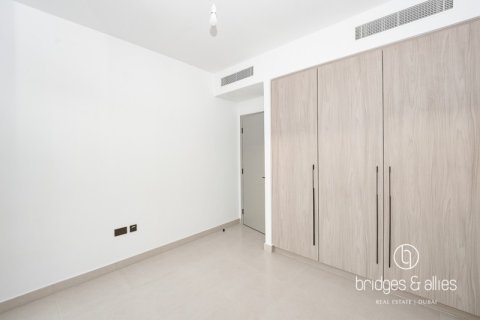 Villa en Dubai, 3 dormitorios, 140.4 m², № 77145 - foto 11