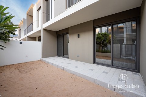 Villa en Dubai, 3 dormitorios, 140.4 m², № 77145 - foto 17