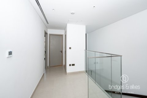 Villa en Dubai, 3 dormitorios, 140.4 m², № 77145 - foto 5