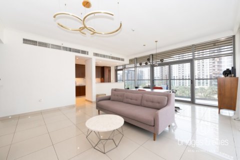 Снять в аренду квартиру в Дубай Хилс Эстейт, Дубай: 3 спальни, 180.9м², № 77141 - фото 3