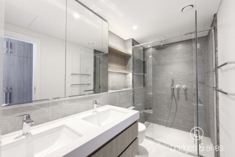 Снять в аренду квартиру в Дубай Хилс Эстейт, Дубай: 2 спальни, 126.5м², № 77140 - фото 23