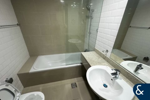 Apartment in Motor City, Dubai 2 bedrooms, 139 sq.m. № 88425 - photo 13