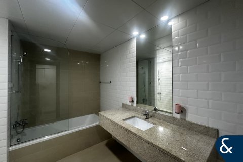Apartment in Motor City, Dubai 2 bedrooms, 139 sq.m. № 88425 - photo 11