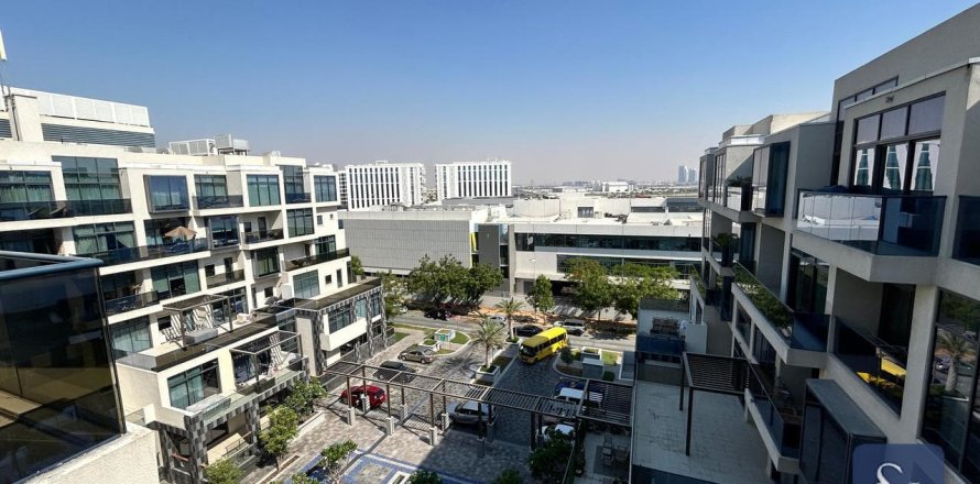 Квартира в Motor City, Дубай, 2 спальни, 134м², № 88423