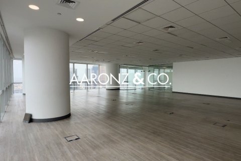 Office in Business Bay, Dubai 449 sq.m. № 101340 - photo 7