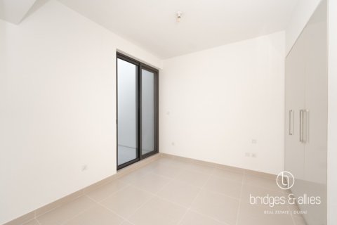 Villa in Dubai Hills Estate, Dubai 3 bedrooms, 212 sq.m. № 101348 - photo 7