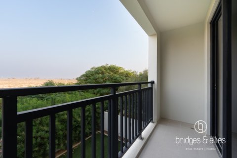 Villa in Dubai Hills Estate, Dubai 3 bedrooms, 212 sq.m. № 101348 - photo 12