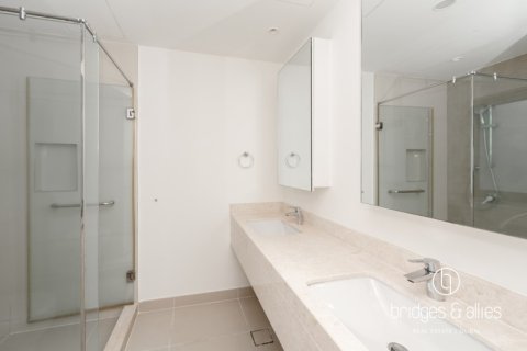 Villa in Dubai Hills Estate, Dubai 3 bedrooms, 212 sq.m. № 101348 - photo 13