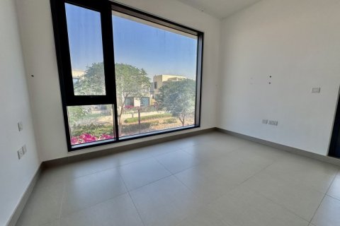 Villa in Dubai Hills Estate, Dubai 4 bedrooms, 288 sq.m. № 101346 - photo 4