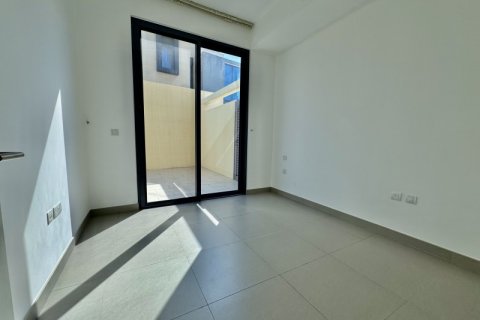 Villa in Dubai Hills Estate, Dubai 4 bedrooms, 288 sq.m. № 101346 - photo 8