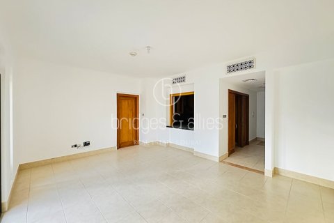 Apartment in Old Town, Dubai 1 bedroom, 91 sq.m. № 101347 - photo 21