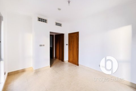 Apartment in Old Town, Dubai 1 bedroom, 91 sq.m. № 101347 - photo 13