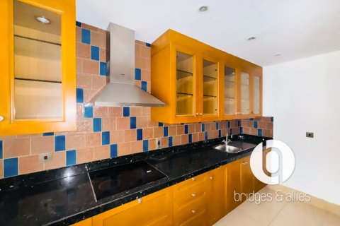 Apartment in Old Town, Dubai 1 bedroom, 91 sq.m. № 101347 - photo 18
