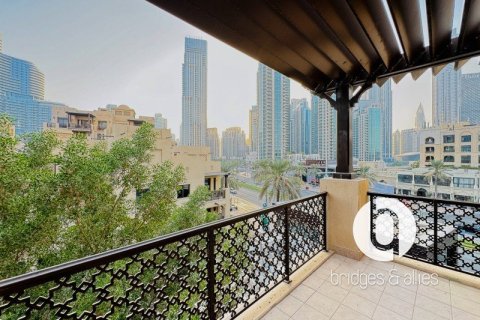 Apartment in Old Town, Dubai 1 bedroom, 91 sq.m. № 101347 - photo 17