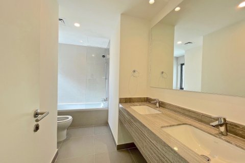 Villa in Dubai Hills Estate, Dubai 3 bedrooms, 207 sq.m. № 101344 - photo 5