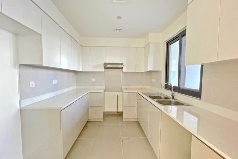 Villa in Dubai Hills Estate, Dubai 3 bedrooms, 207 sq.m. № 101344 - photo 13