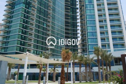 Apartamento en Jumeirah Beach Residence, Dubai, 2 dormitorios, 154.03 m², № 121036 - foto 2