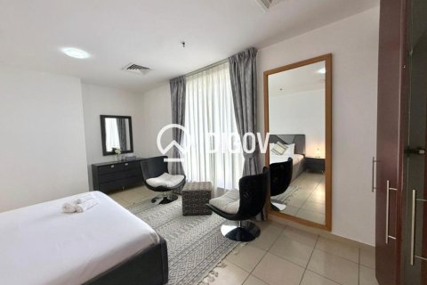 Apartamento en Shams, Jumeirah Beach Residence, Dubai, 2 dormitorios, 117.24 m², № 121035 - foto 4