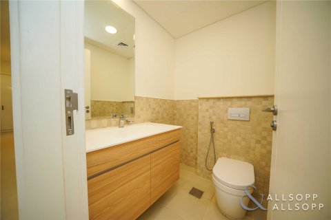 Apartment in Al Andalus, Jumeirah Golf Estates, Dubai 3 bedrooms, 219 sq.m. № 75722 - photo 12