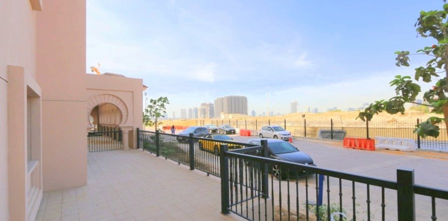 Apartment in Al Andalus, Jumeirah Golf Estates, Dubai 3 bedrooms, 219 sq.m. № 75722