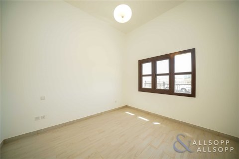 Apartment in Al Andalus, Jumeirah Golf Estates, Dubai 3 bedrooms, 219 sq.m. № 75722 - photo 5