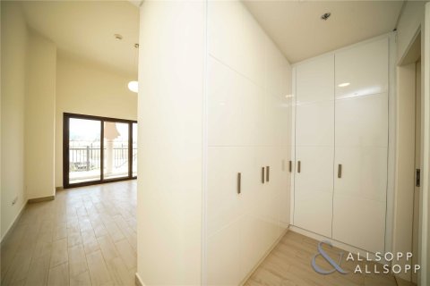 Apartment in Al Andalus, Jumeirah Golf Estates, Dubai 3 bedrooms, 219 sq.m. № 75722 - photo 7