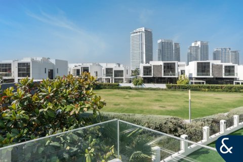Villa à DAMAC Hills (Akoya by DAMAC), Dubai, 5 chambres, 311 m², № 75729 - photo 4