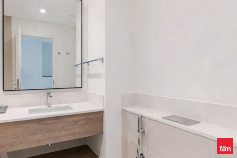 Снять в аренду таунхаус в Дубае: 3 спальни, 173.9м², № 100251 - фото 6