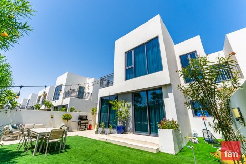 Villa in Dubai Hills Estate, Dubai 4 bedrooms, 281.6 sq.m. № 41065 - photo 27