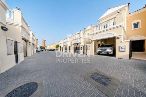 Townhouse in Jumeirah Village Triangle, Dubai 2 bedrooms, 180.05 sq.m. № 138226 - photo 21