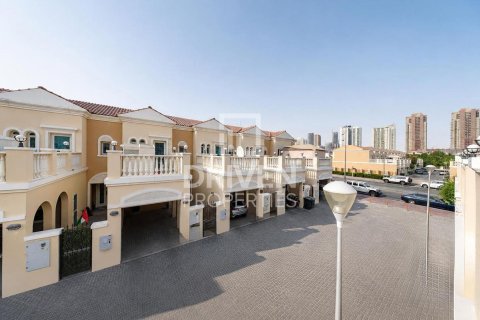 Townhouse in Jumeirah Village Triangle, Dubai 2 bedrooms, 180.05 sq.m. № 138226 - photo 19