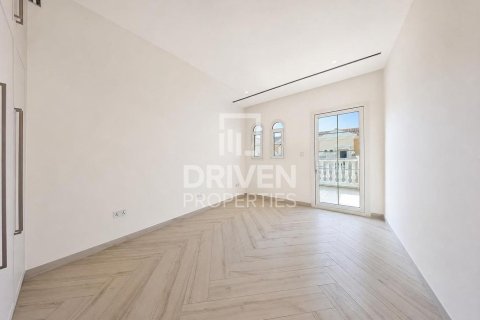 Townhouse in Jumeirah Village Triangle, Dubai 2 bedrooms, 180.05 sq.m. № 138226 - photo 7