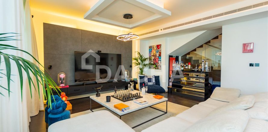 Пентхаус в The Torch, Дубай Марина, Дубай, 3 спальни, 374.7м², № 6296