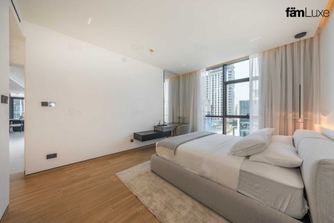 Apartment in Al Wasl, Dubai 4 bedrooms, 323.6 sq.m. № 4354 - photo 10