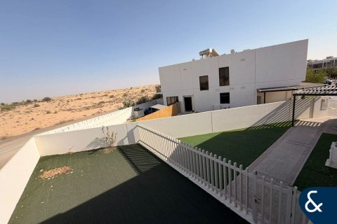 Villa in DAMAC Hills (Akoya by DAMAC), Dubai 3 bedrooms, 175 sq.m. № 76205 - photo 20