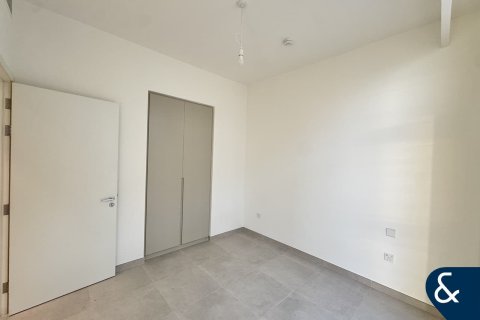 Villa in Mudon, Dubai 4 bedrooms, 277 sq.m. № 76204 - photo 10