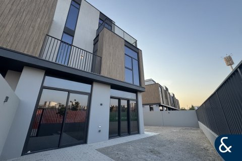 Villa in Mudon, Dubai 4 bedrooms, 277 sq.m. № 76204 - photo 28