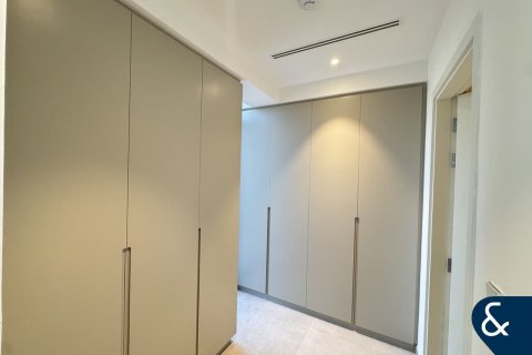 Villa in Mudon, Dubai 4 bedrooms, 277 sq.m. № 76204 - photo 16