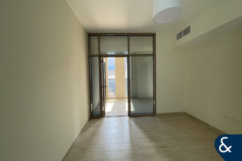 Apartment in Business Bay, Dubai 2 bedrooms, 123 sq.m. № 76198 - photo 13