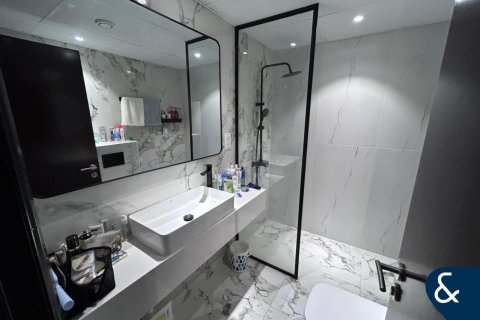 Apartment in Jumeirah Lake Towers, Dubai 1 bedroom, 111 sq.m. № 91597 - photo 5