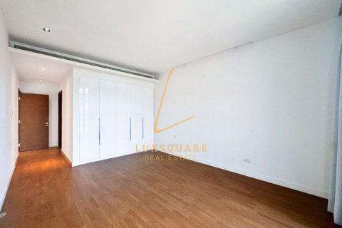 Apartment in Al Wasl, Dubai 3 bedrooms, 205 sq.m. № 142036 - photo 13
