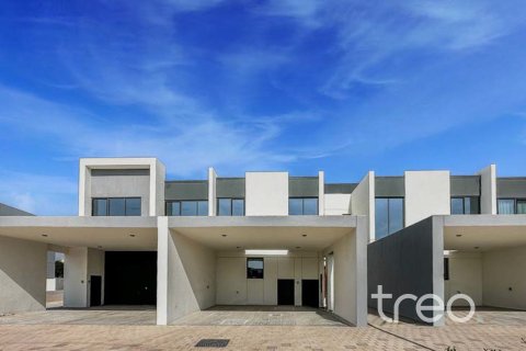 Townhouse in Dubai 3 bedrooms, 181.25 sq.m. № 124746